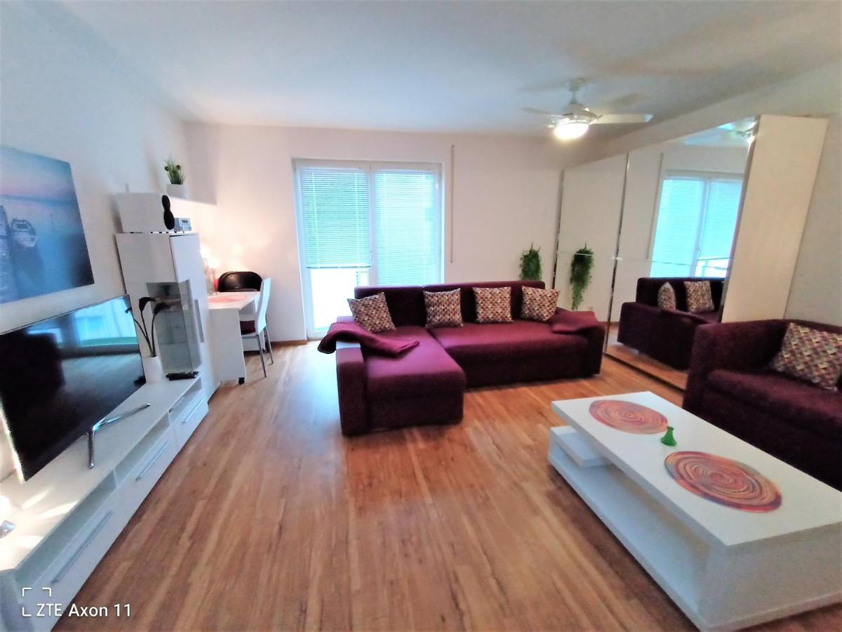 Bodensee Friedrichshafen City Apartment "Lara" ภายนอก รูปภาพ