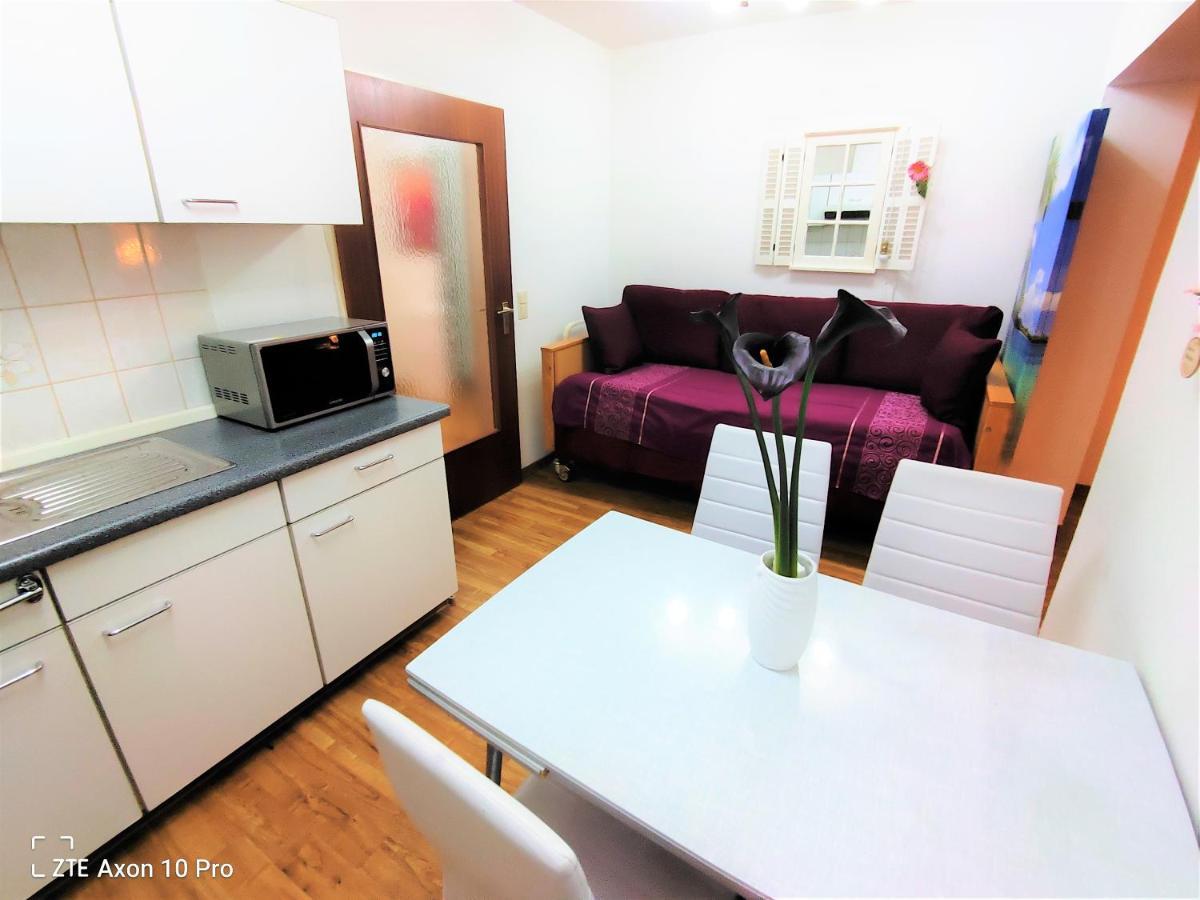 Bodensee Friedrichshafen City Apartment "Lara" ภายนอก รูปภาพ