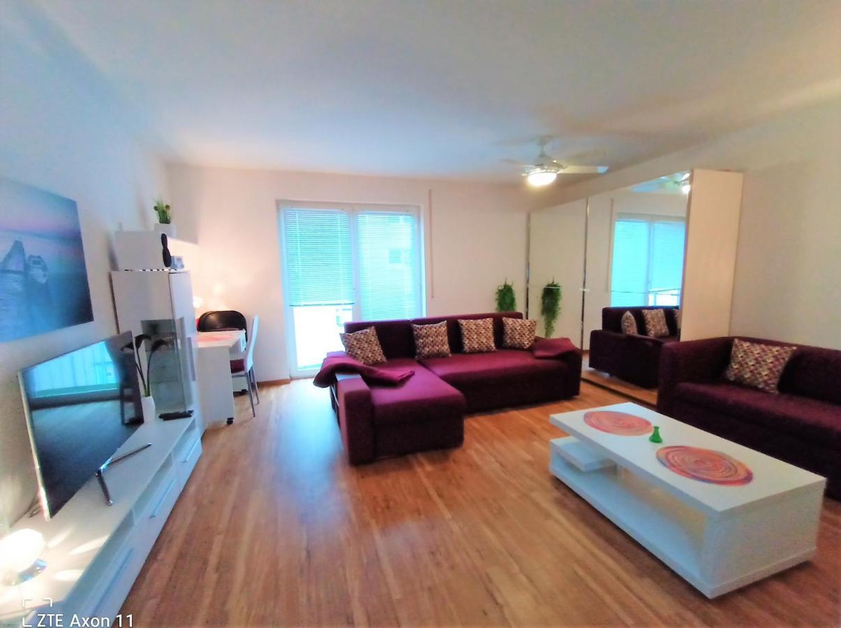 Bodensee Friedrichshafen City Apartment "Lara" ภายนอก รูปภาพ
